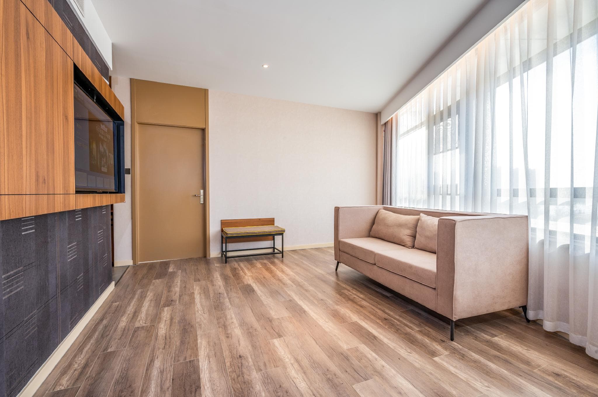 Home Inn Plus - Puyang Kaizhou North Road Wanda Plaza photo 2