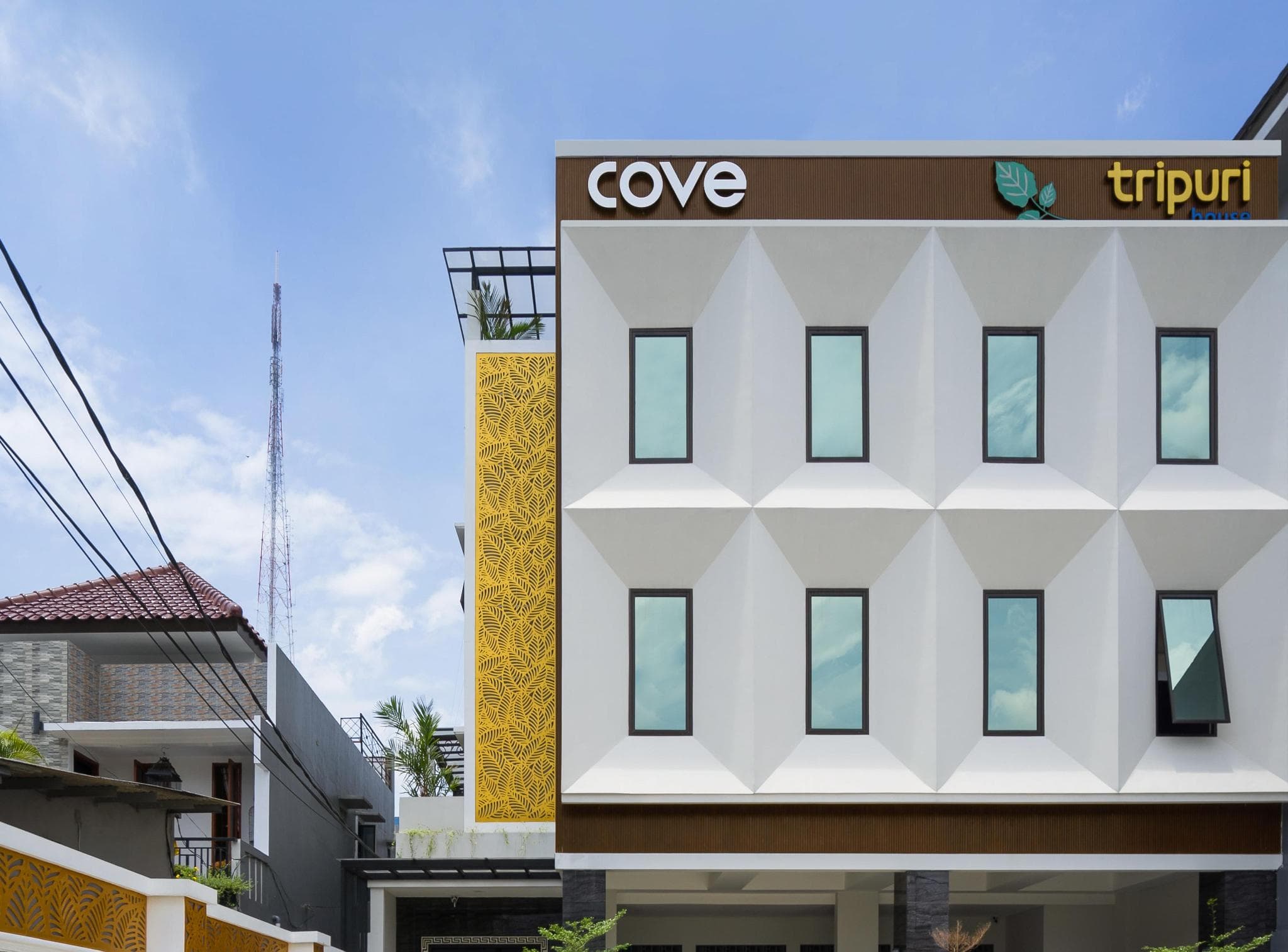 Cove Tripuri photo 3