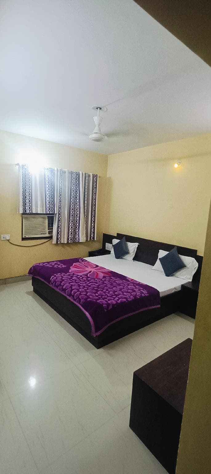 Hotel Gopi Vallabh photo 5