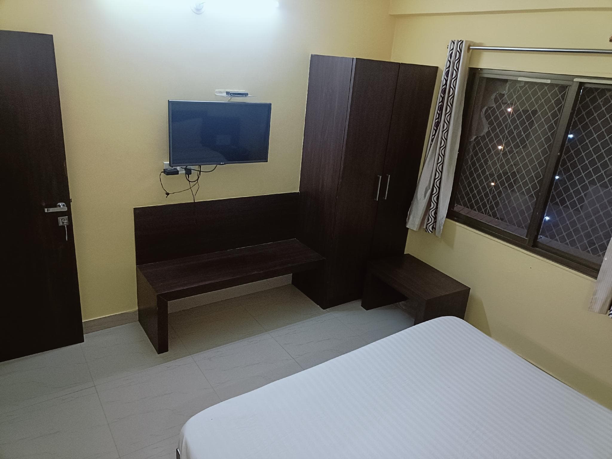 Hotel Gopi Vallabh photo 2