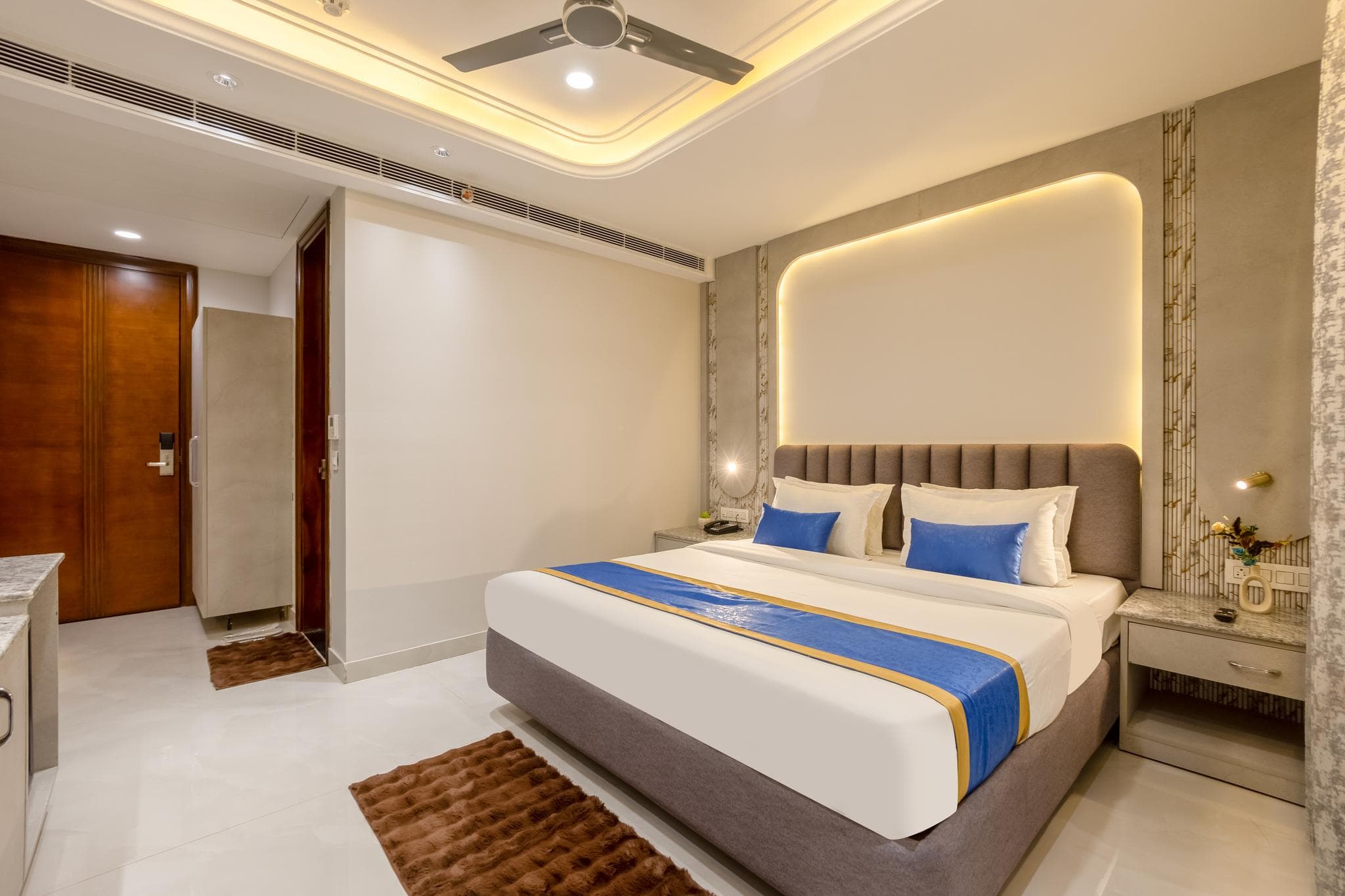 Hotel Anu Plaza - A Luxury Stay photo 3