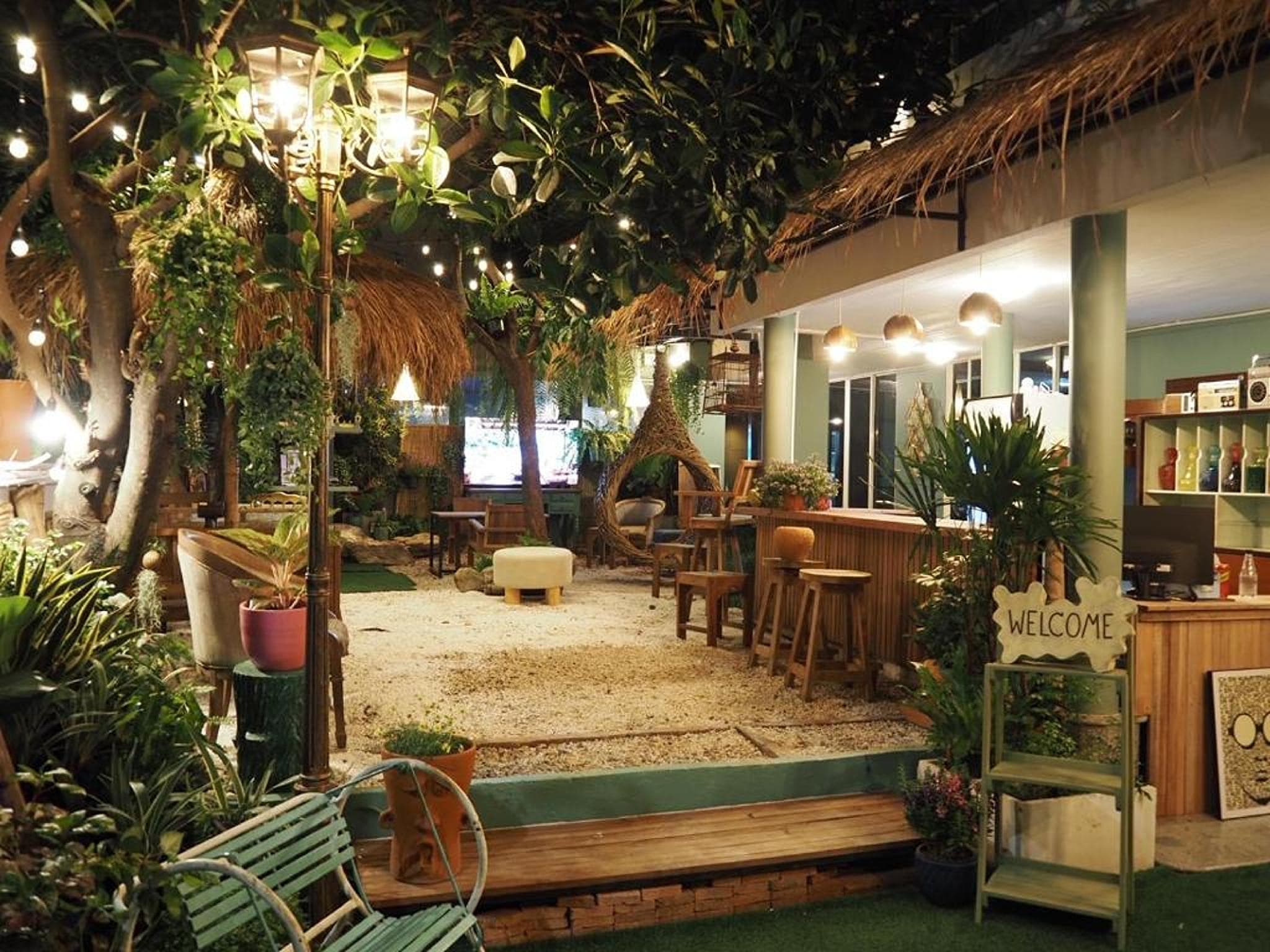 The Oasis on 8 Cozy Homestay & Café photo 4