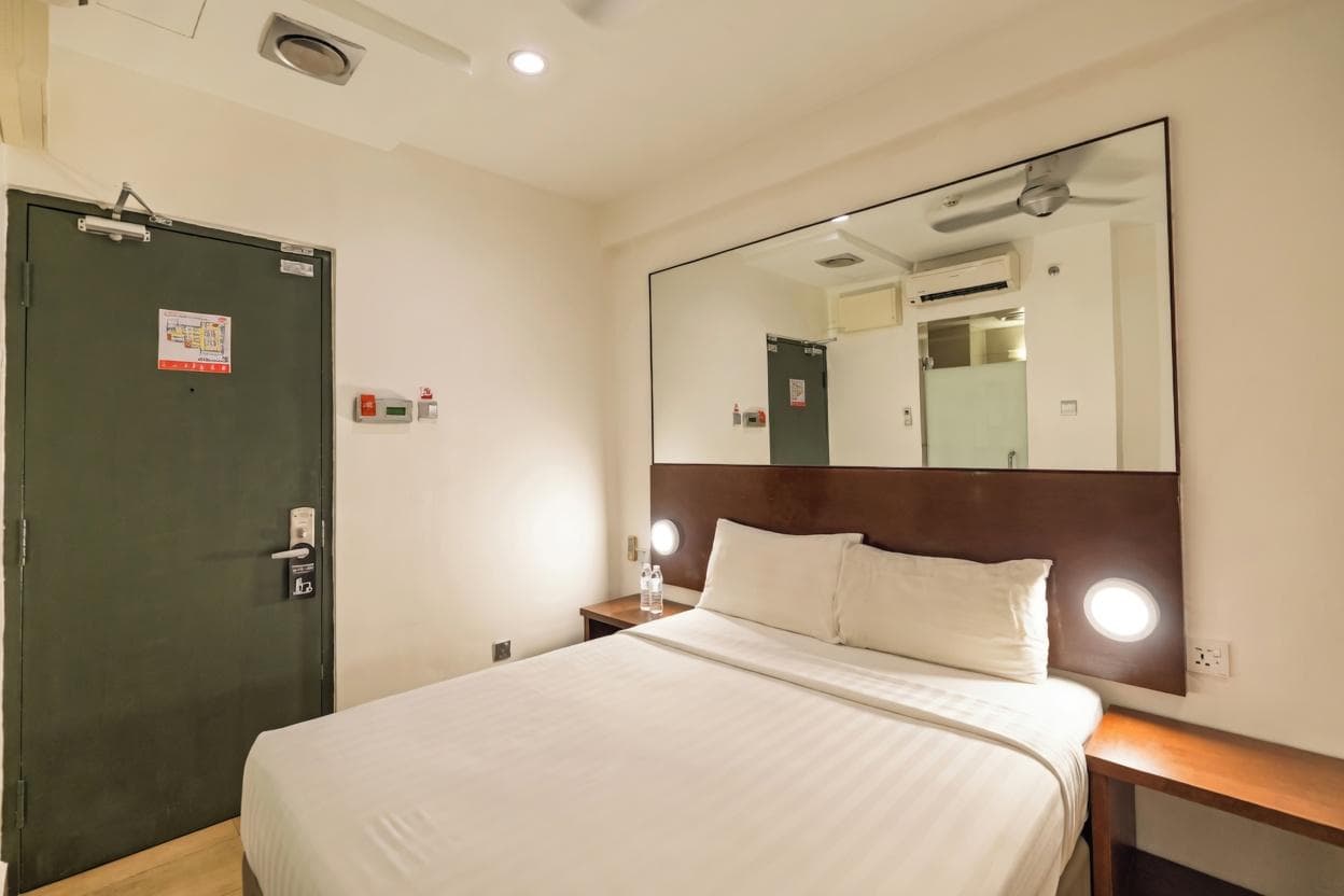 NIO HOTEL photo 2