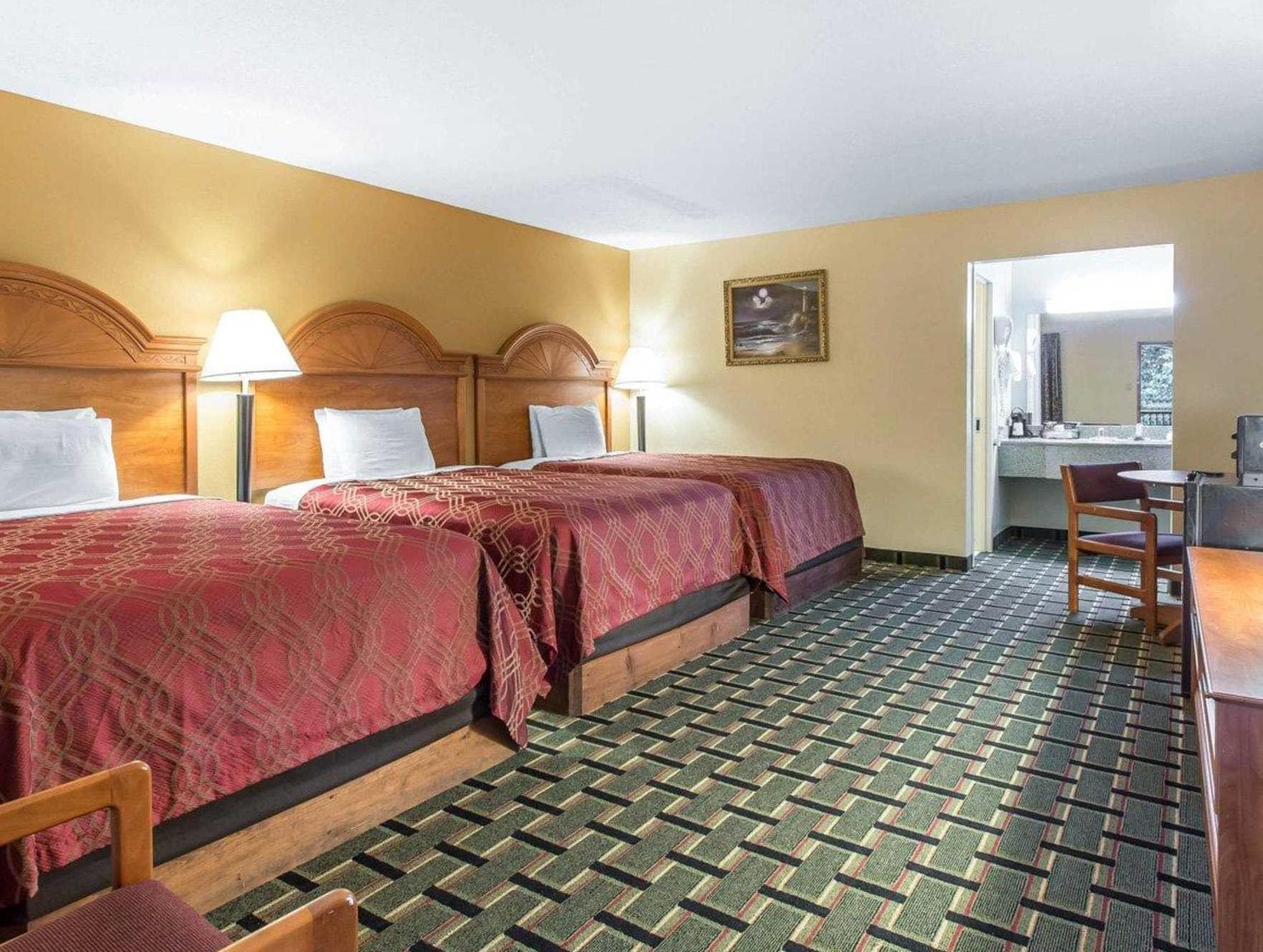 Econo Lodge Dalton West photo 4