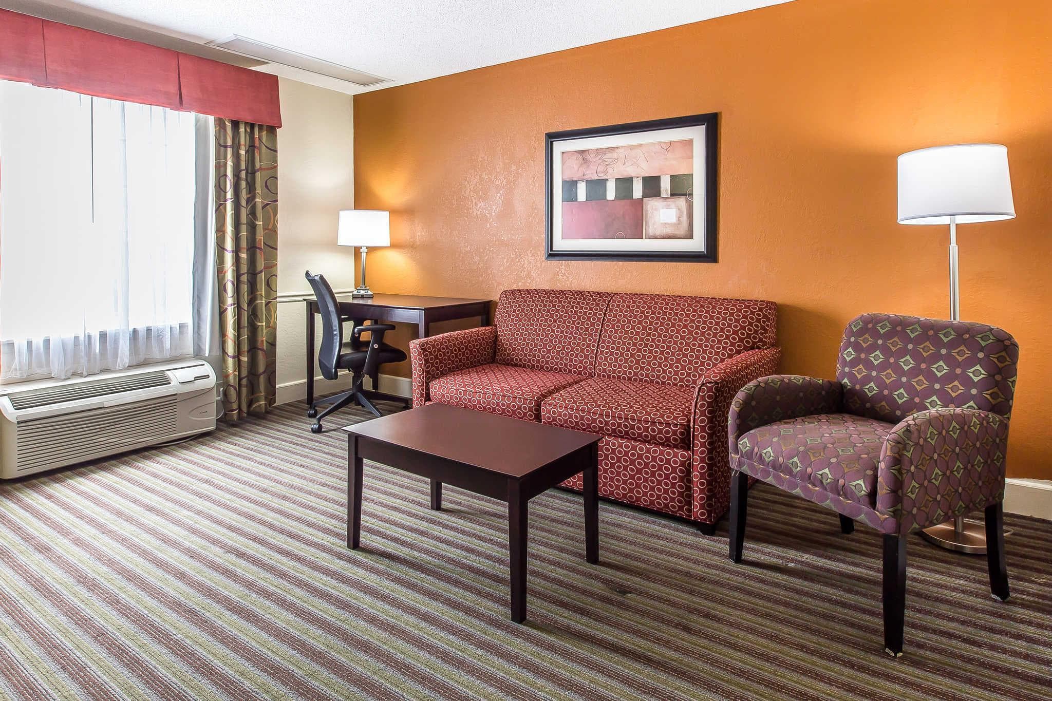 Quality Inn Crossville Near Cumberland Mountain State Park photo 4