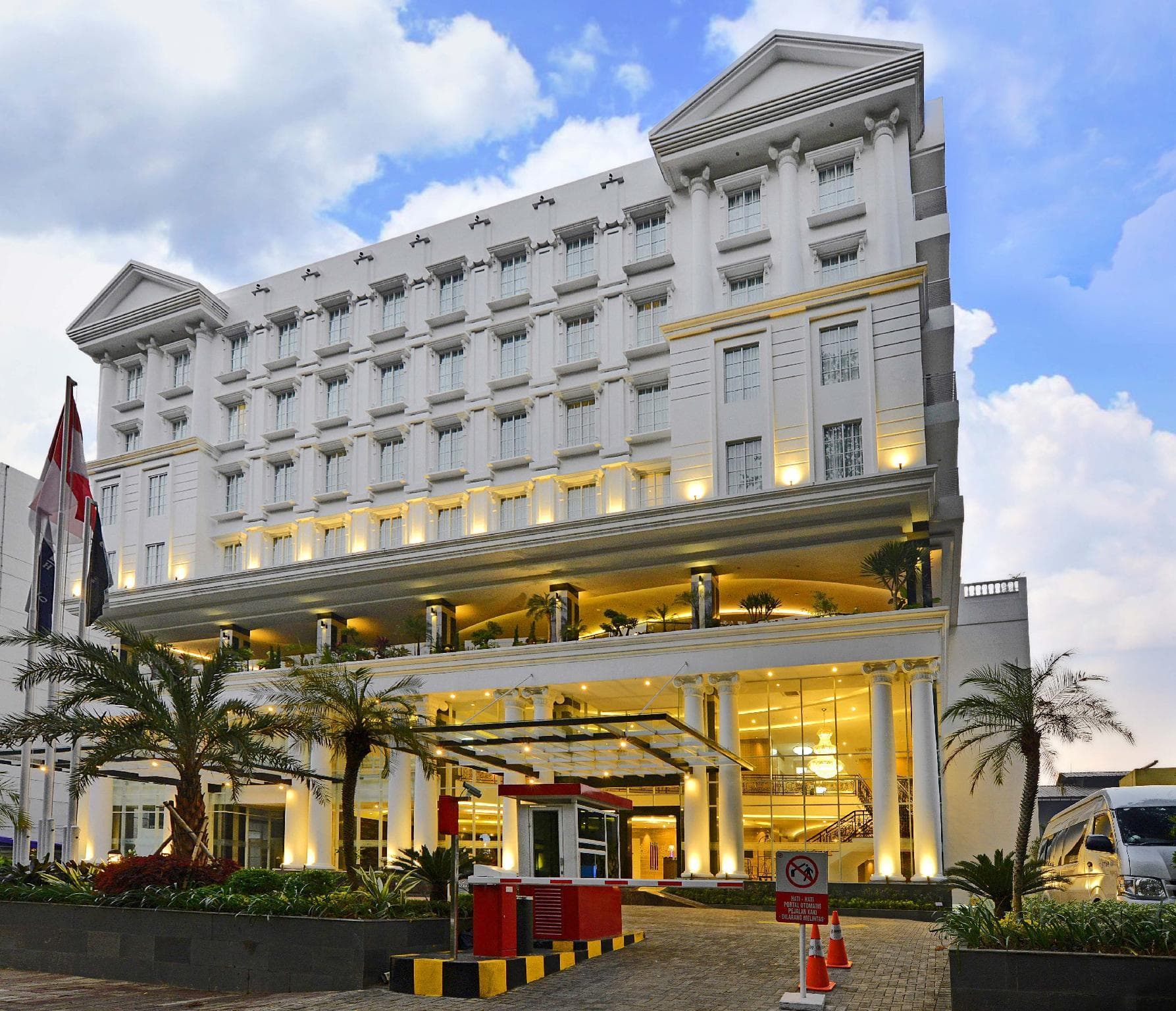 Grand Savero Hotel photo 5