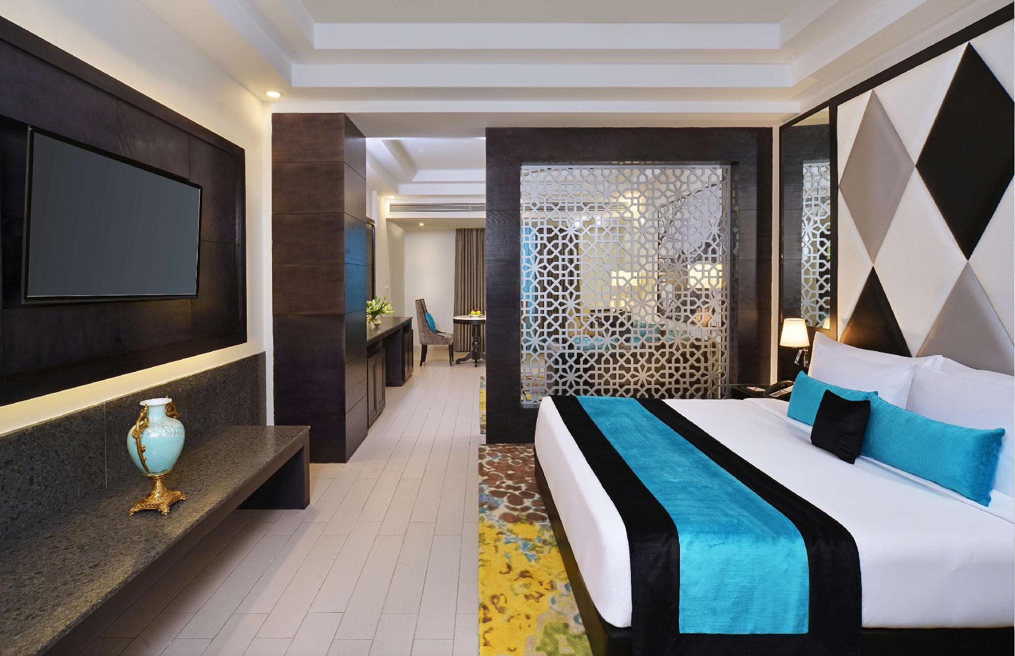 Radisson Chandigarh Zirakpur photo 2