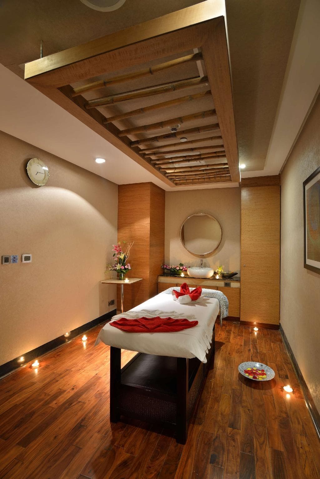 Radisson Blu Kaushambi Delhi NCR photo 3