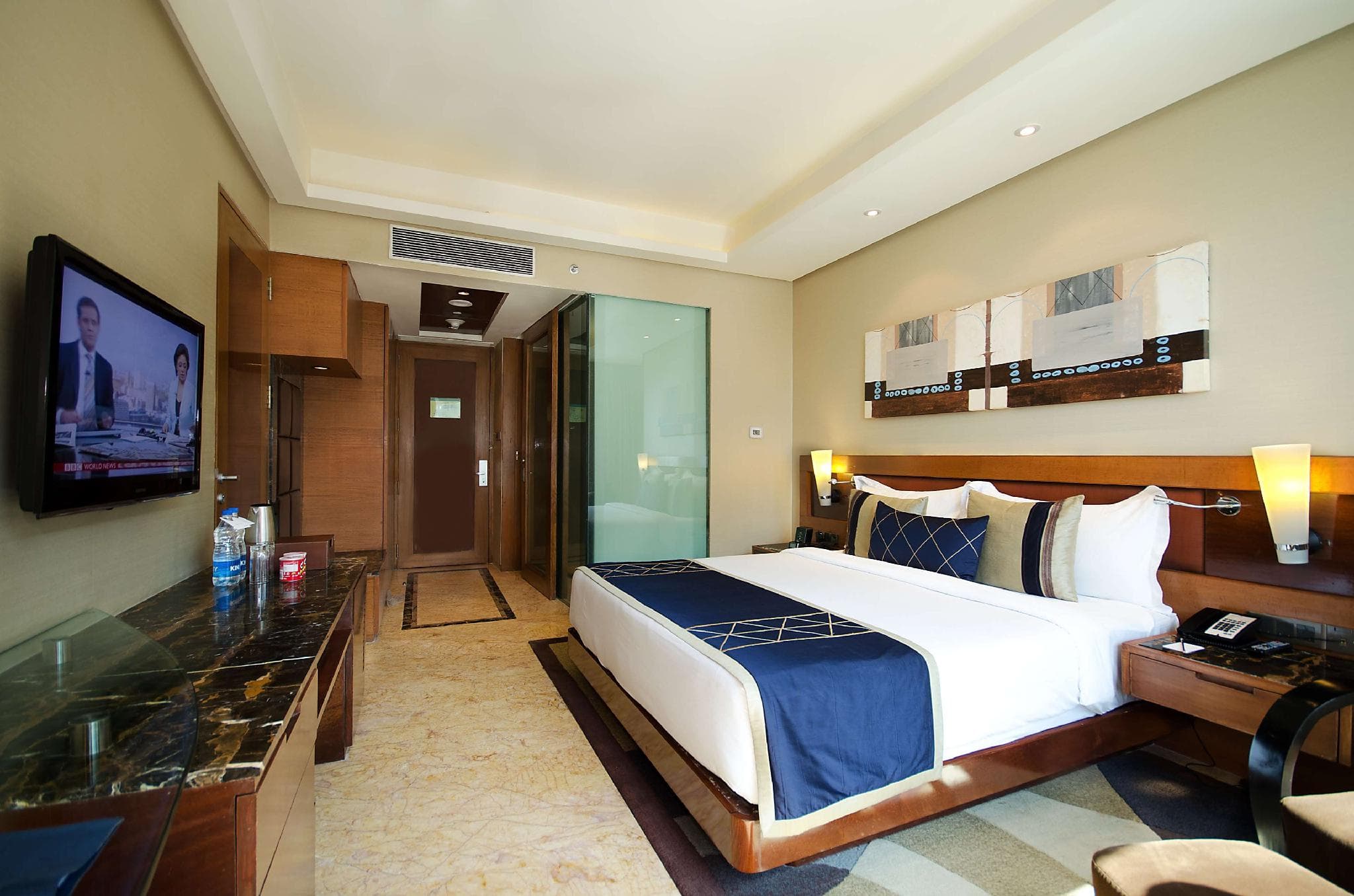 Radisson Blu Kaushambi Delhi NCR photo 2