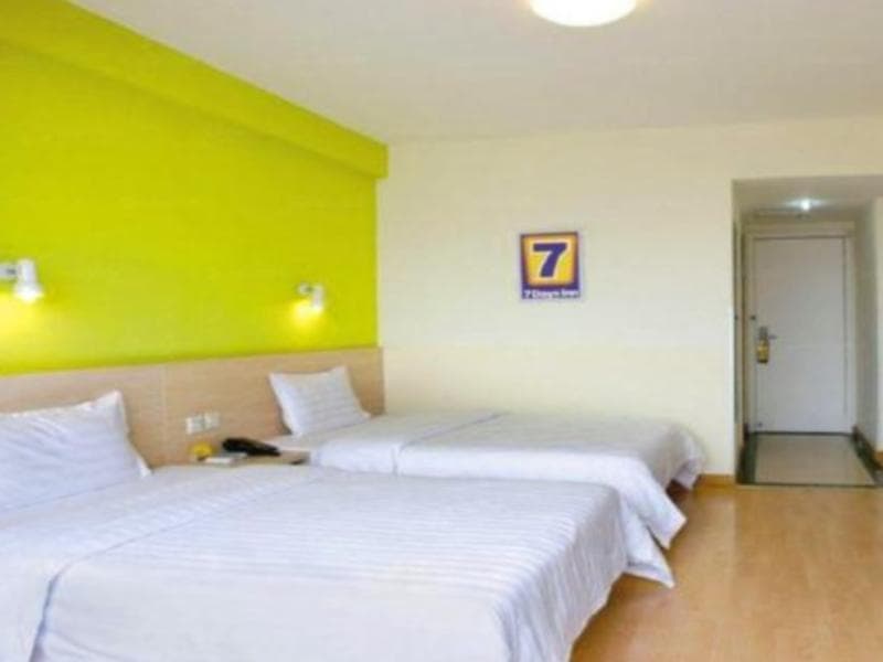 7 Days Inn Bazhong Nanchi South Road Fenghuangcheng photo 2