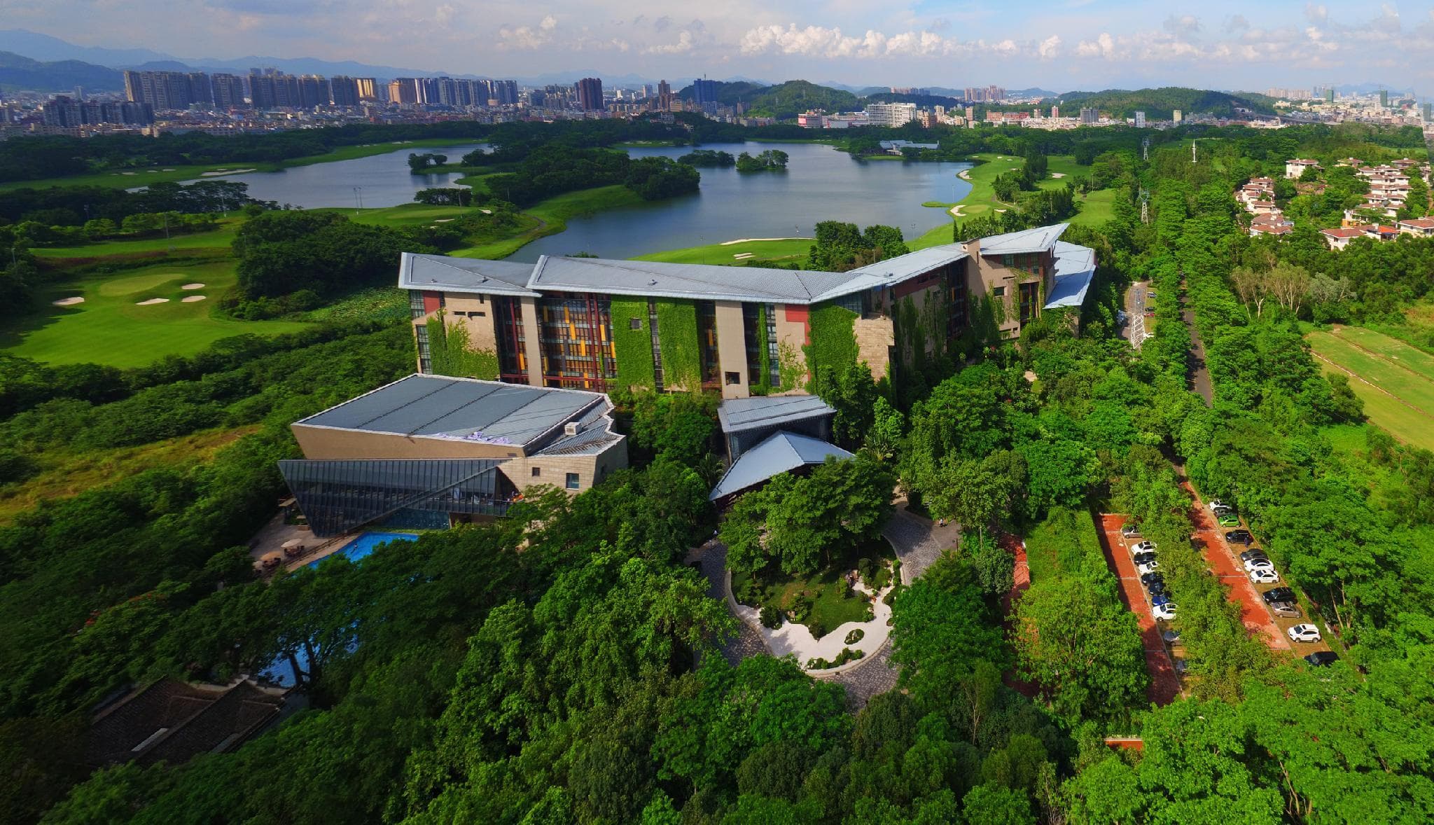 Shenzhen Castle Golf Hotel
