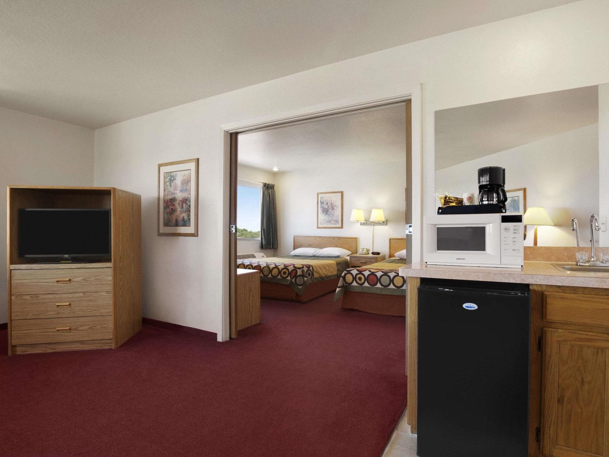 Super 8 By Wyndham Austin North/University Area
