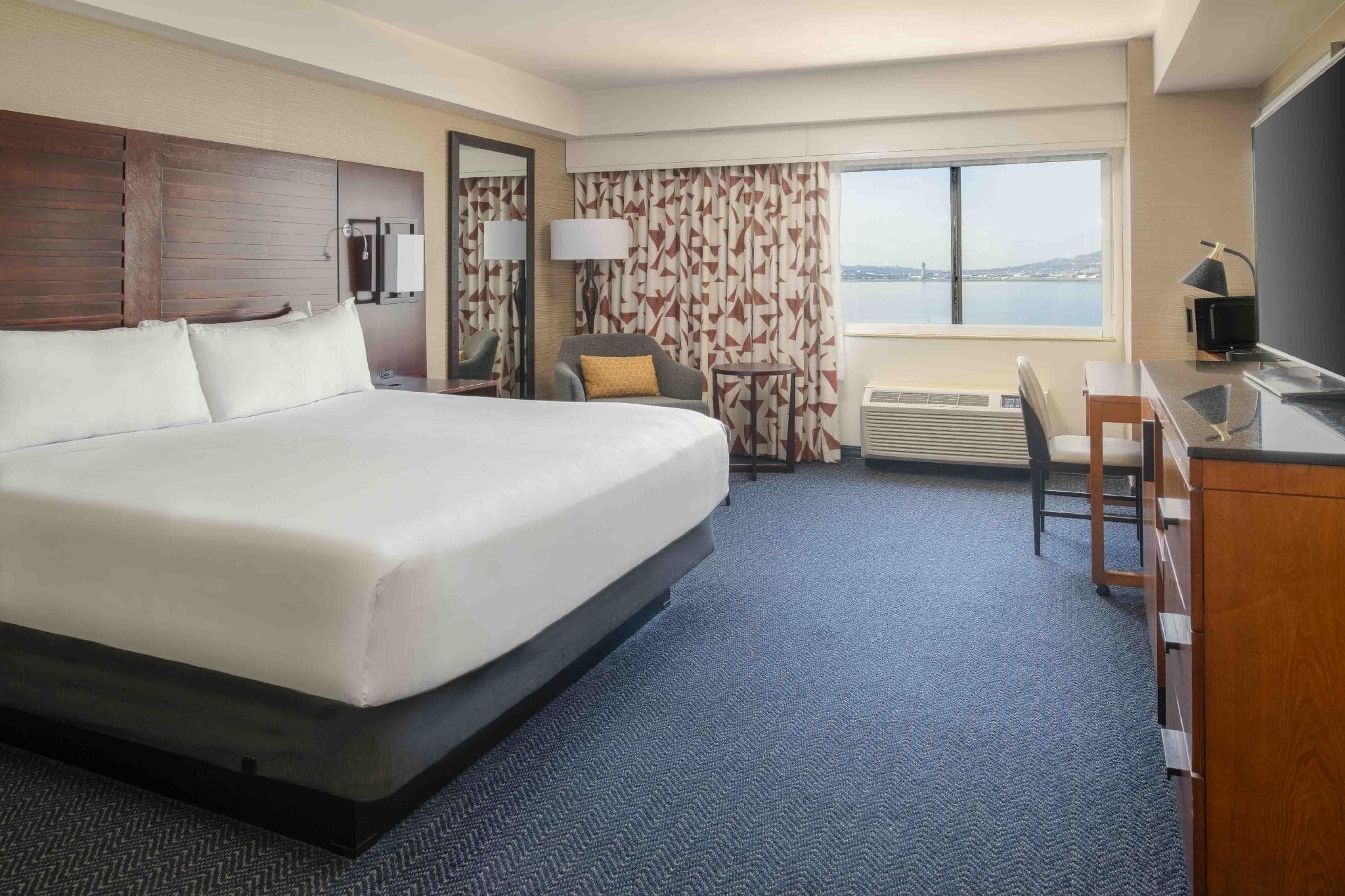 DoubleTree by Hilton San Francisco-Airport