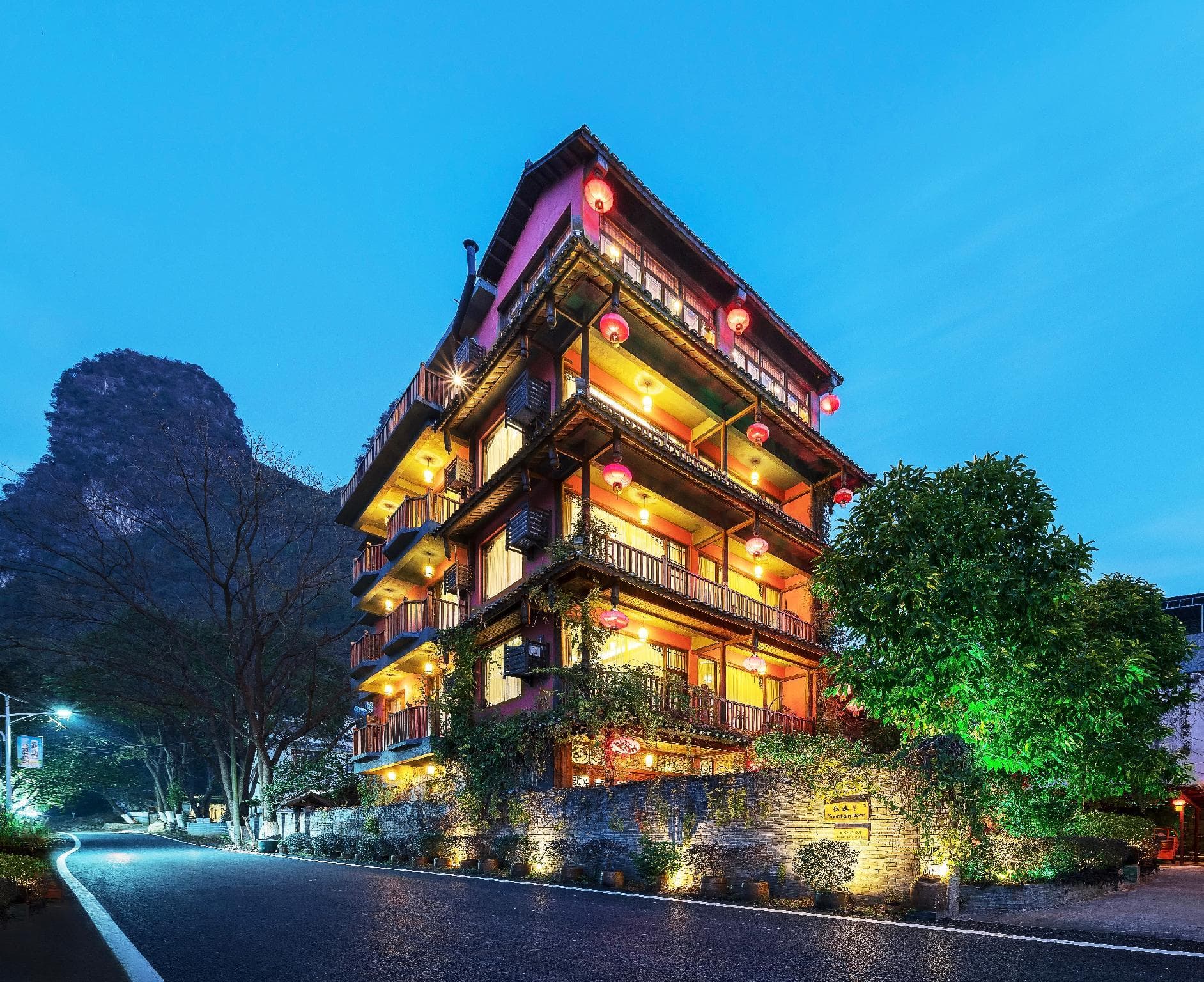 Yangshuo Mountain Nest Boutique Hotel