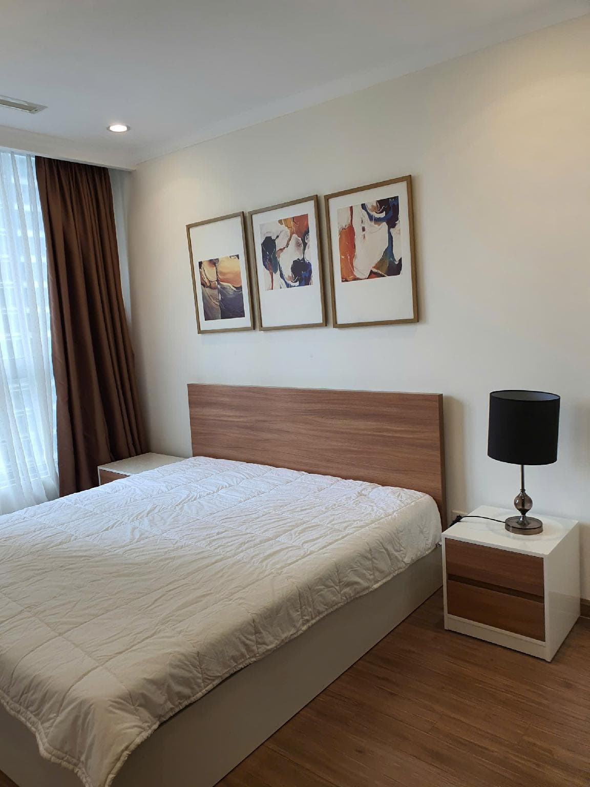 Landmark 81 & Vinhomes - Royal Galaxy Apartment