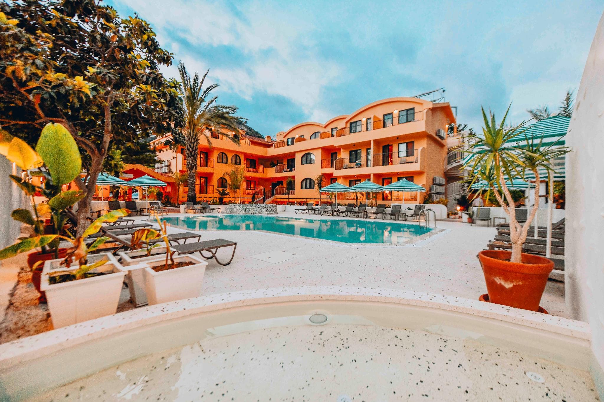 Unsal Hotel