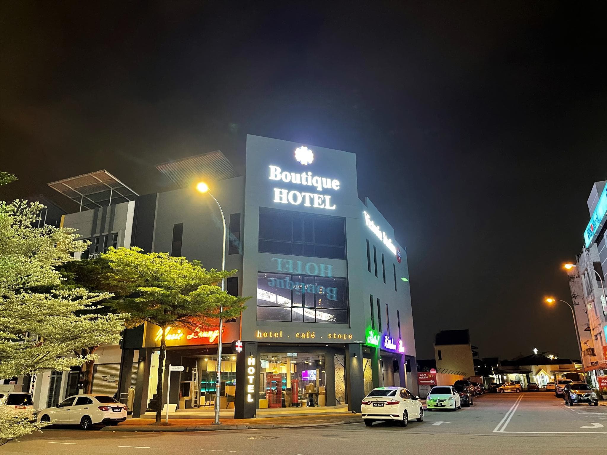 VICTORIA STATION HOTEL (M) SDN.BHD.