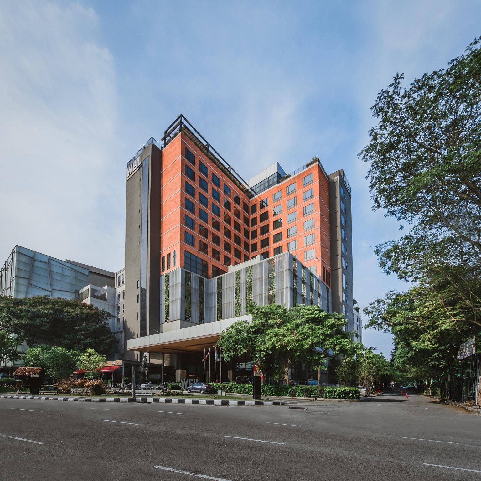 WEIL Hotel
