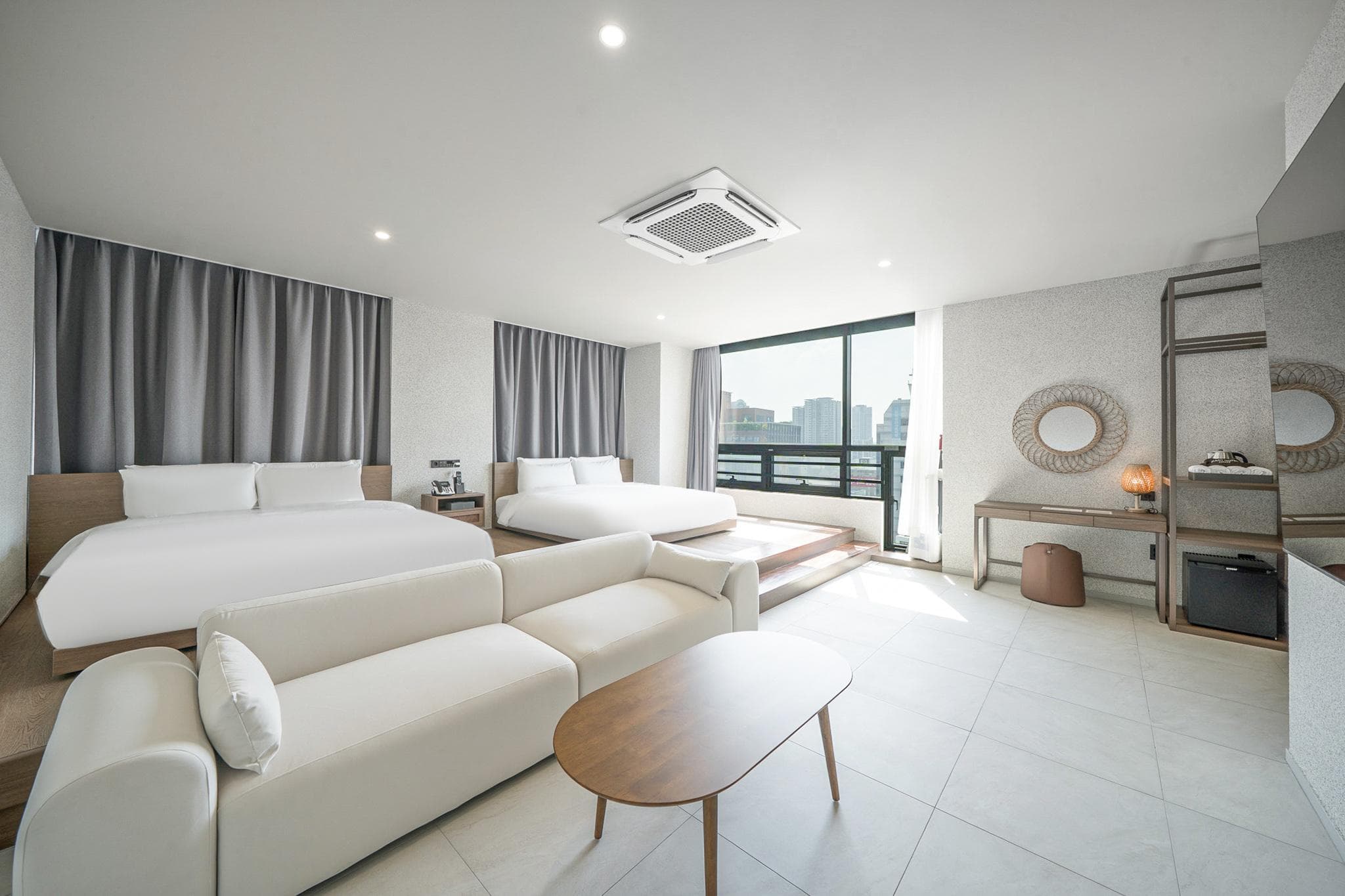 Giant Hotel