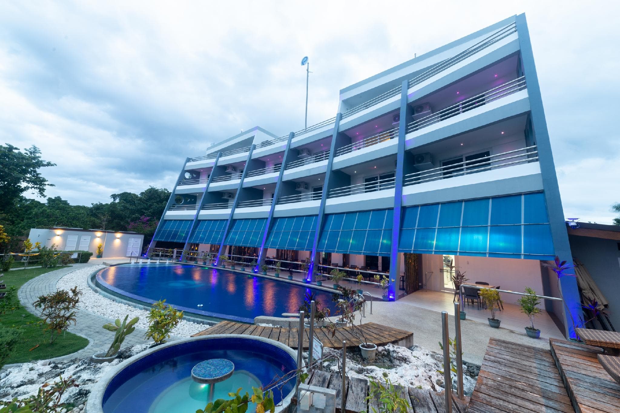 Panglao Sea Resort
