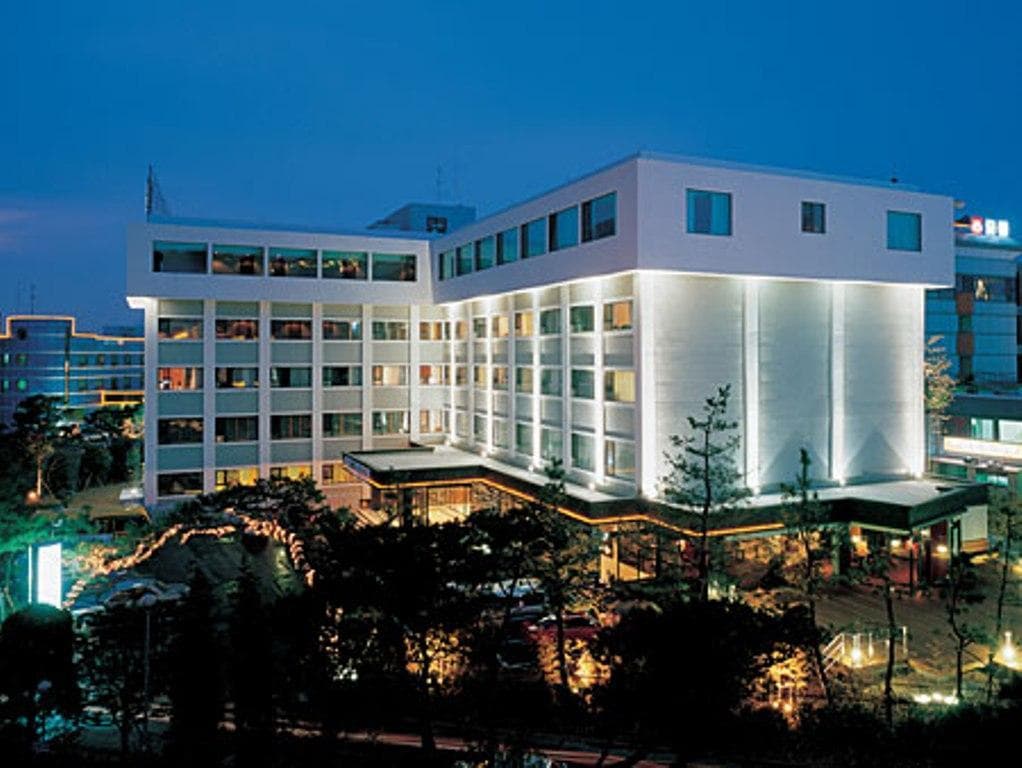 Gyeongpo Beach Hotel