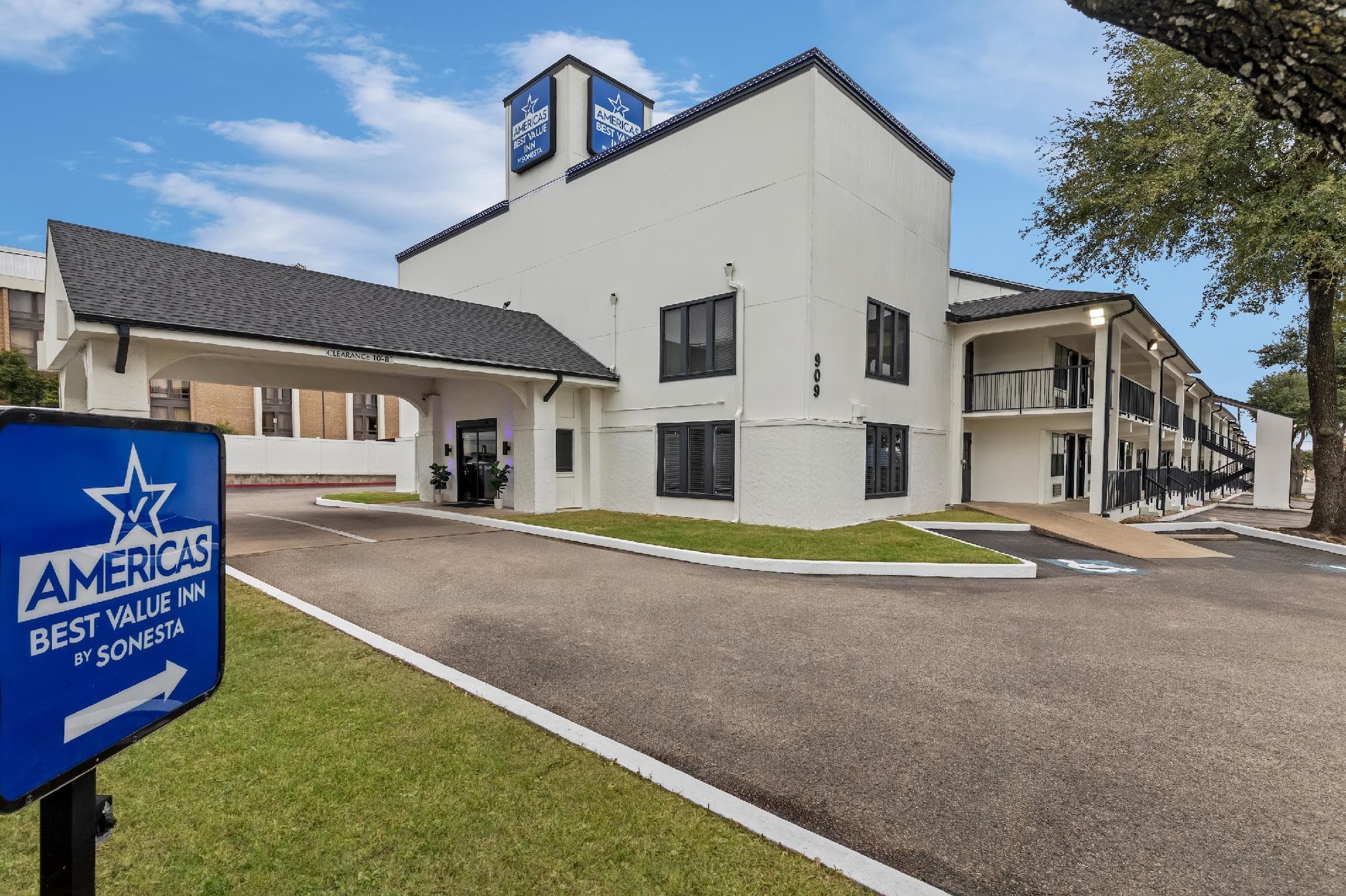 Americas Best Value Inn Austin University